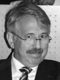 Portrait Prof. Dr. Rainer Laur